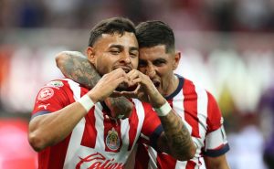 La alineación de Chivas
