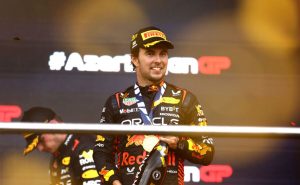 Checo Pérez va por un nuevo triuinfo en la F1. | Getty Images
