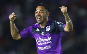Marco Fabián | Getty Images
