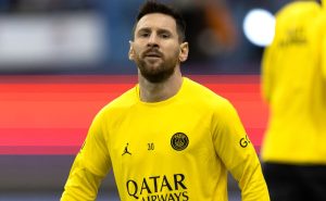 Lionel Messi prepara su maleta. Fuente: Getty
