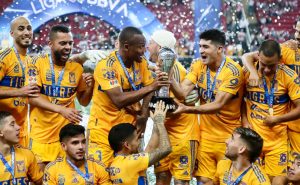 Una oferta del fútbol brasileño estaría dejando por fuera a un jugador de Tigres
