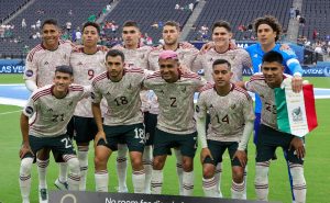 El Tri podrá no estar en su mejor momento, pero equipo de apoyo, no le falta
