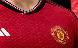 Manchester United. | adidas
