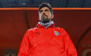 Veljko Paunovic, DT de Chivas | Getty Images
