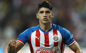Alan Pulido cierra precontrato con Chivas – Getty Images
