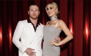 Saúl "Canelo" Álvarez junto a su espoda, Fernanda Gómez.

