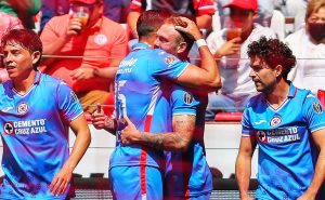 Joya de Cruz Azul se queda – Getty Images
