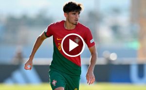 António Ribeiro, miembro de la Selección de Portugal.
