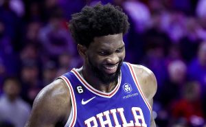 Joel Embiid es una estrella de la NBA.
