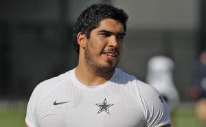 Isaac Alarcón es considerado para el rooster final de los Cowboys.
