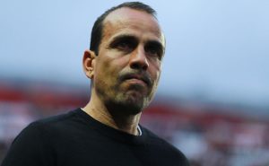 Oscar Pareja criticó fuertemente al árbitro
