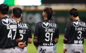 La razón por la que no se presentaron.

