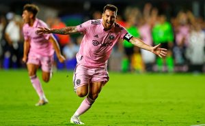 FORT LAUDERDALE, FLORIDA – JULY 21: Lionel Messi #10 of Inter Miami CF celebrates after kicking the game winning goal during the second half of the Leagues Cup 2023 match between Cruz Azul and Inter Miami CF at DRV PNK Stadium on July 21, 2023 in Fort Lauderdale, Florida. (Photo by Mike Ehrmann/Getty Images)
