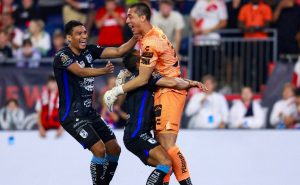 Fernando Tapia está viviendo un sueño. | Imago7 
