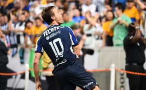 Sergio Canales le dio el triunfo a Rayados. | Imago7
