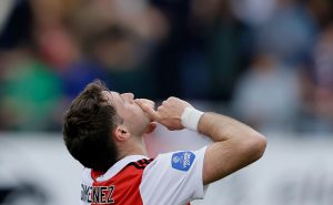 ROTTERDAM, NETHERLANDS – MAY 7: Santiago Gimenez of Feyenoord celebrates 0-2  during the Dutch Eredivisie  match between Excelsior v Feyenoord at the Van Donge & De Roo Stadium on May 7, 2023 in Rotterdam Netherlands (Photo by Rico Brouwer/Soccrates/Getty Images)
