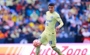 Emilio Lara sufrió la desaprobación de su propia afición
