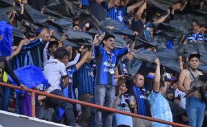 Los aficionados de los Gallos Blancos tendrán que portarse bien – Imago7
