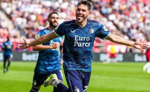 Santi anotó un nuevo doblete en la Eredivisie – @Feyenoord
