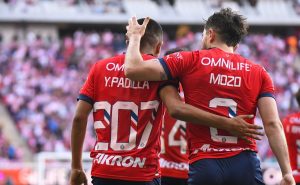 Joya de Chivas estrenó carro. | Imago7
