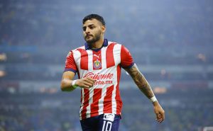 Alexis Vega decepcionó en el Clásico
