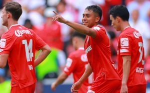 Los Diablos Rojos sorprendieron con su nuevo uniforme – Getty Images
