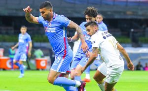 Cruz Azul sale con toda la caballería ante Pumas – Getty Images
