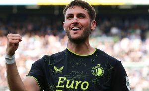 Santi volvió a dejar su marca ante el Zwolle – Imago
