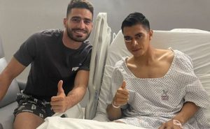 La afición de Chivas reventó al Pollo Briseño. | IG pollobv
