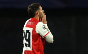 Santiago Giménez. | Getty Images
