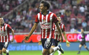Zapopan, Jalisco, 4 de noviembre de 2023. , durante el partido de la jornada 16 del torneo Apertura 2023 de la Liga BBVA MX, entre las Chivas Rayadas del Guadalajara y la Máquina Celeste del Cruz Azul, celebrado en el estadio Akron. Foto: Imago7/Sandra Bautista
