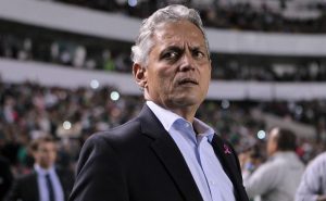 Reinaldo Rueda se rinde ante México. | Imago7
