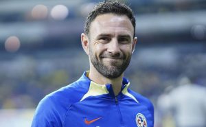 Layún no dudó en pedirle el apoyo a los aficionados – Imago7
