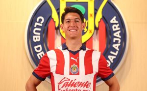 José Castillo asegura que está entusiasmado con su FICHAJE con las Chivas para el Clausura 2024