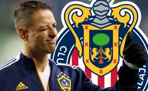 Chicharito confirma cuándo podría cerrarse su fichaje con Chivas. | Getty Images
