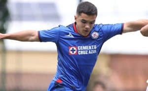 Levy se quedará en Cruz Azul por un tiempo más – Imago7

