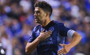 Ignacio Rivero es el capitán de Cruz Azul.
