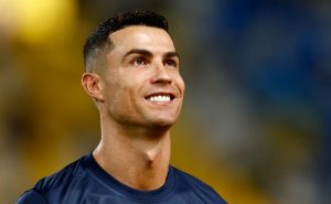 Cristiano Ronaldo brilla como siempre, pero ahora en la Liga Árabe
