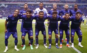 Ex DT de Cruz Azul vive pesadilla en Irán.
