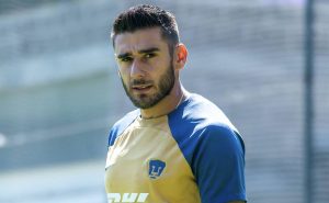 Eduardo Salvio no tiene asegurada su continuidad en Pumas.
