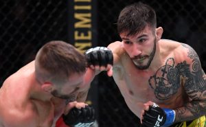 Matheus Nicolau quiere llevarse la victoria 
