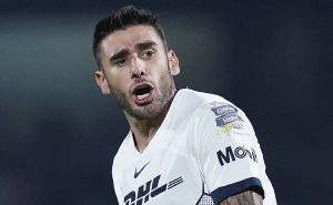Eduardo Salvio no continuará en Pumas.
