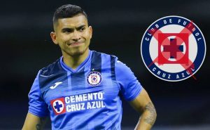 Orbelín Pineda se mantendría en Europa.
