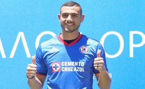 Cruz Azul Revelan número de Giorgos Giakoumakis
