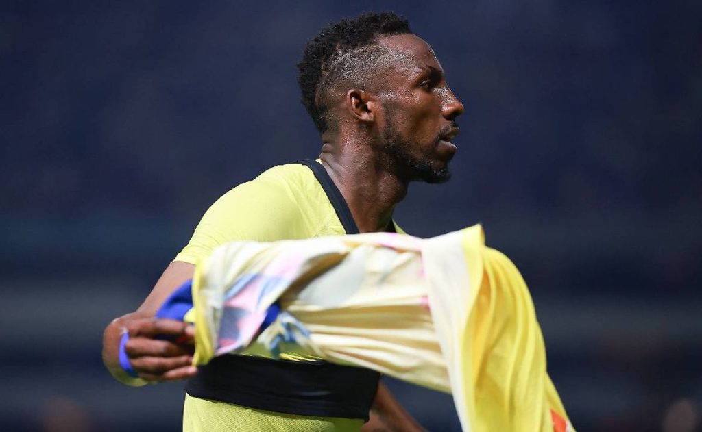 Julián Quiñones hizo oficial su salida del América.
