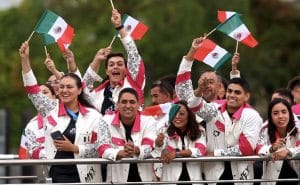 París 2024: Así desfiló la delegación mexicana en la inauguración de los Juegos Olímpicos