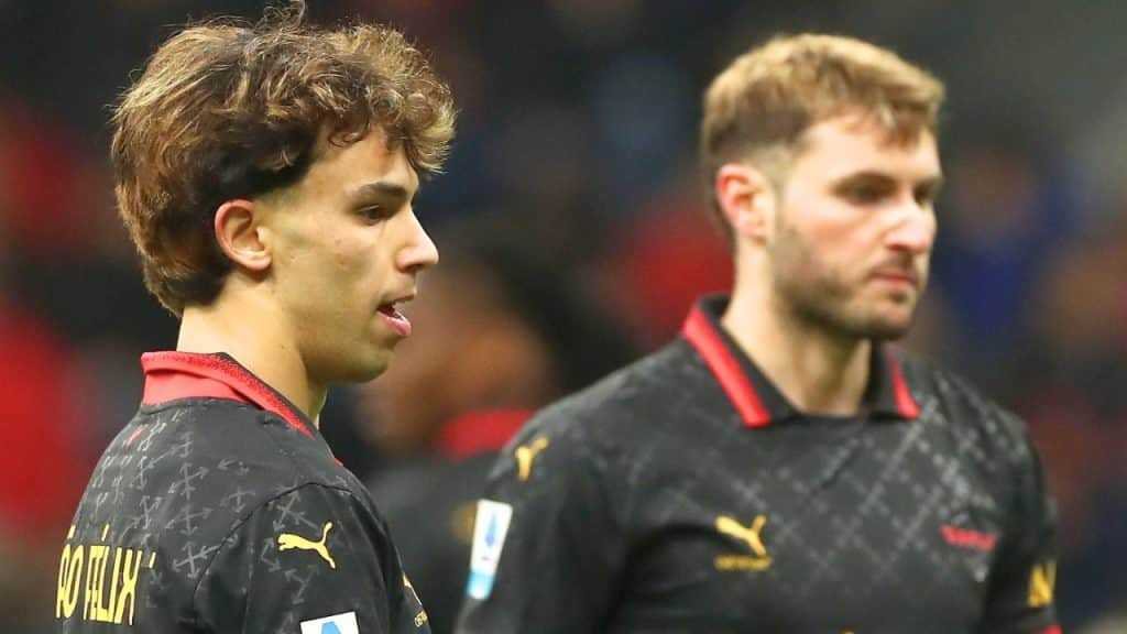 Santiago Giménez recibe inesperada calificación de Joao Félix