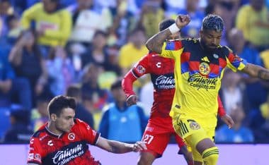 América vs Xolos debió ser suspendido.