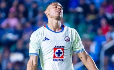 Giorgos Giakoumakis, Cruz Azul