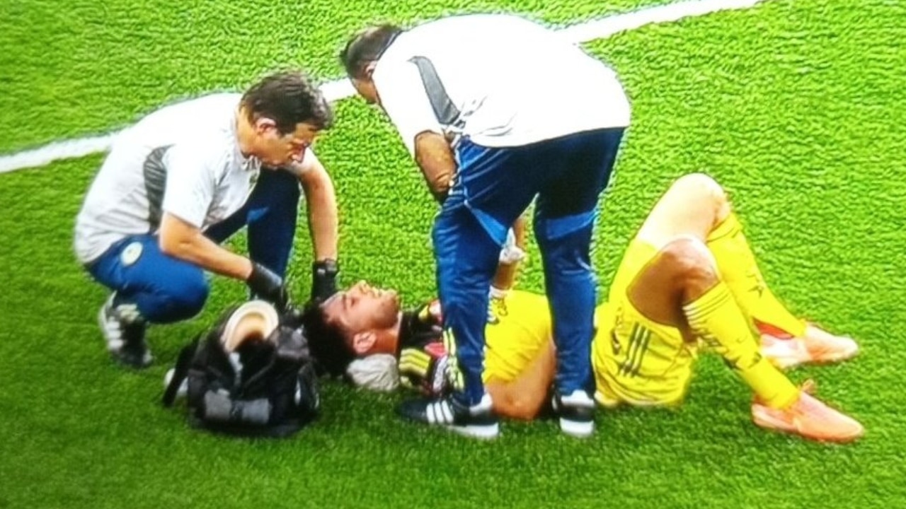 Sebastián Cáceres, América